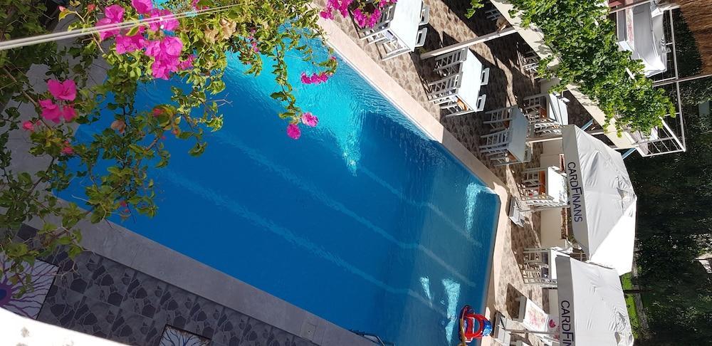 Hakan Hotel Bitez Eksteriør billede