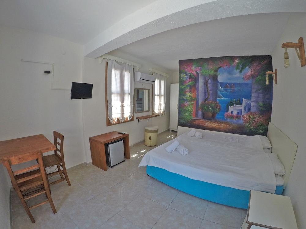Hakan Hotel Bitez Eksteriør billede